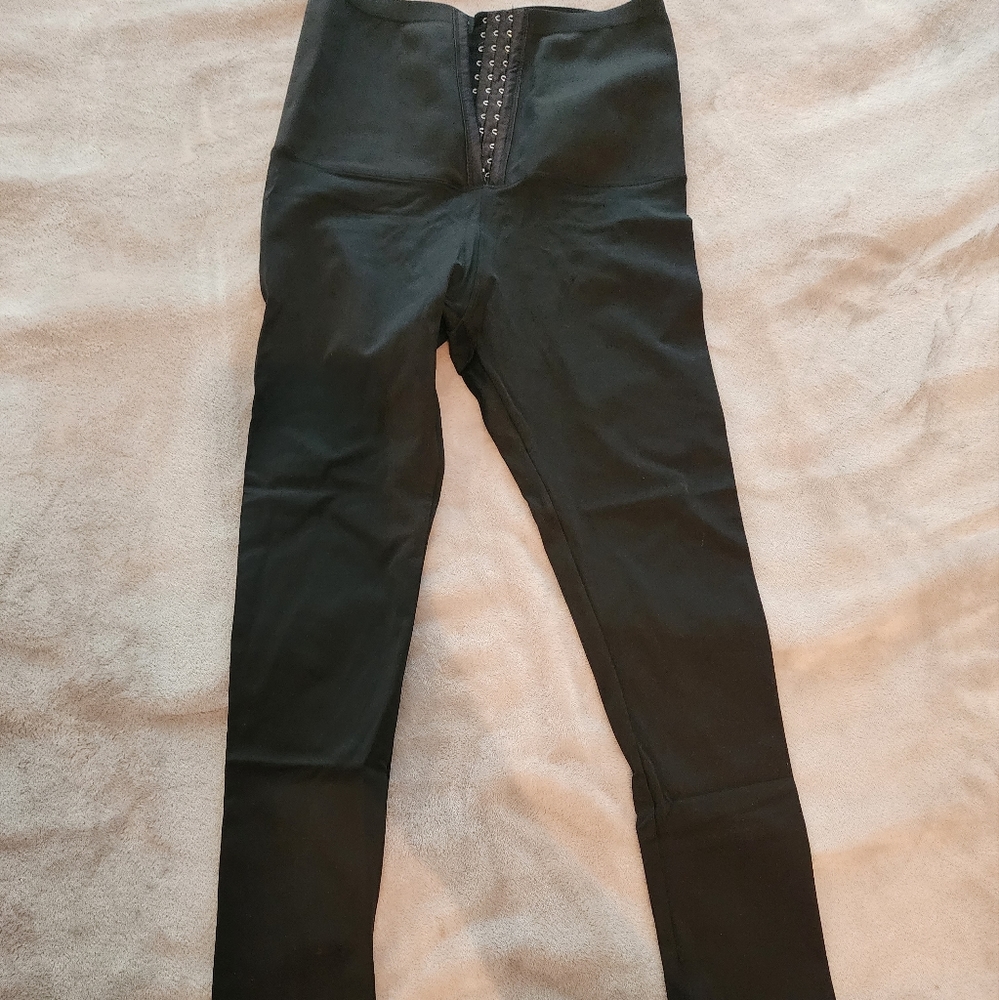 Women-Leggings